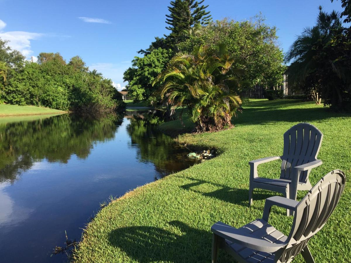 Pool Home With A New Sparkling Pool, Close To Beach, Lovely Lake View North North Naples Eksteriør billede